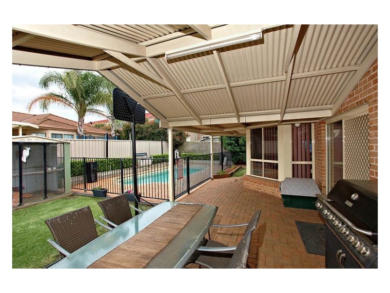 21 Brendan Place, Quakers Hill NSW 2763