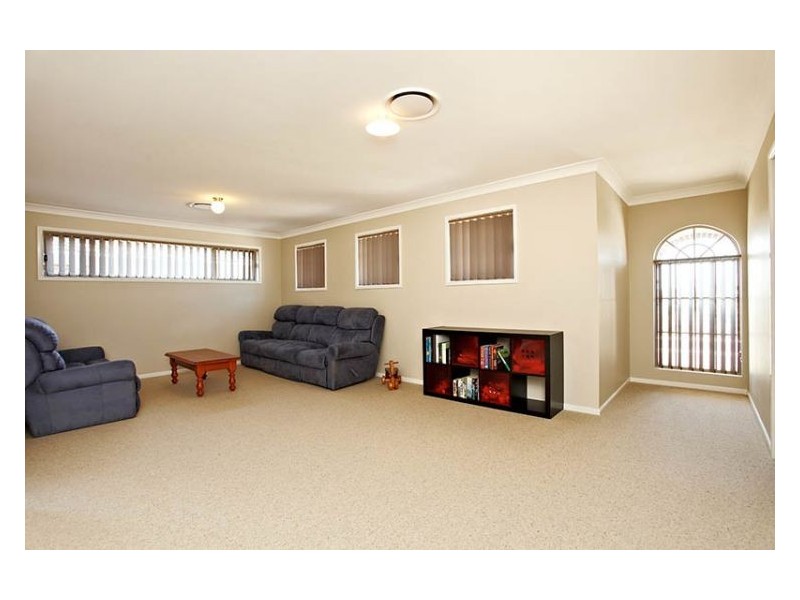3 Flow Street, The Ponds NSW 2769