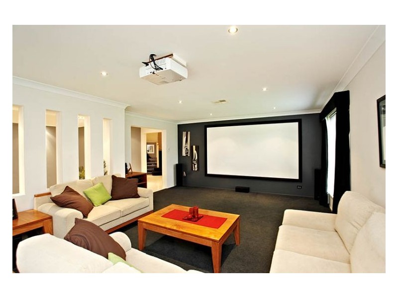 12 Ranleigh Circuit, Kellyville Ridge NSW 2155