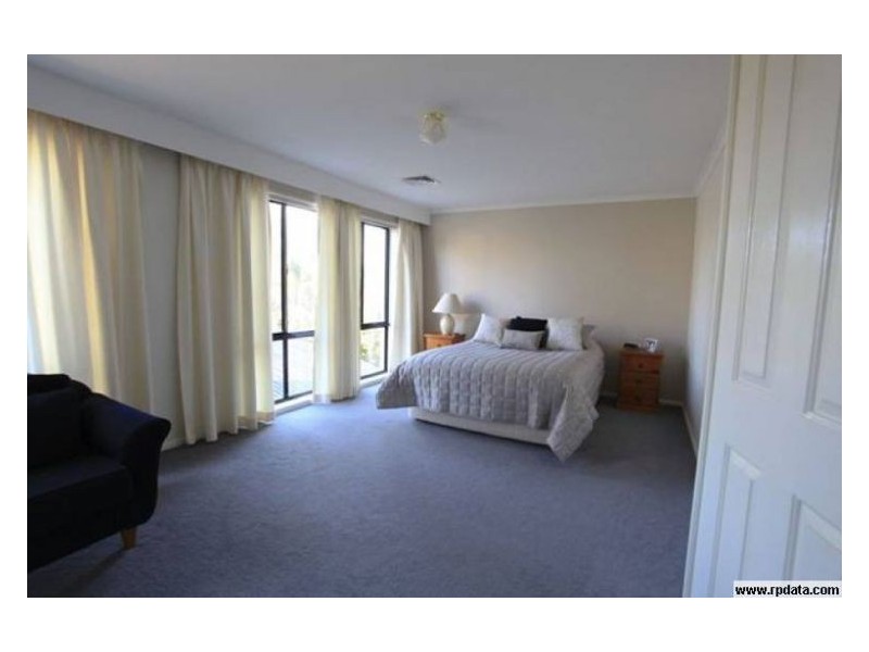 5 Herald Place, Beaumont Hills NSW 2155