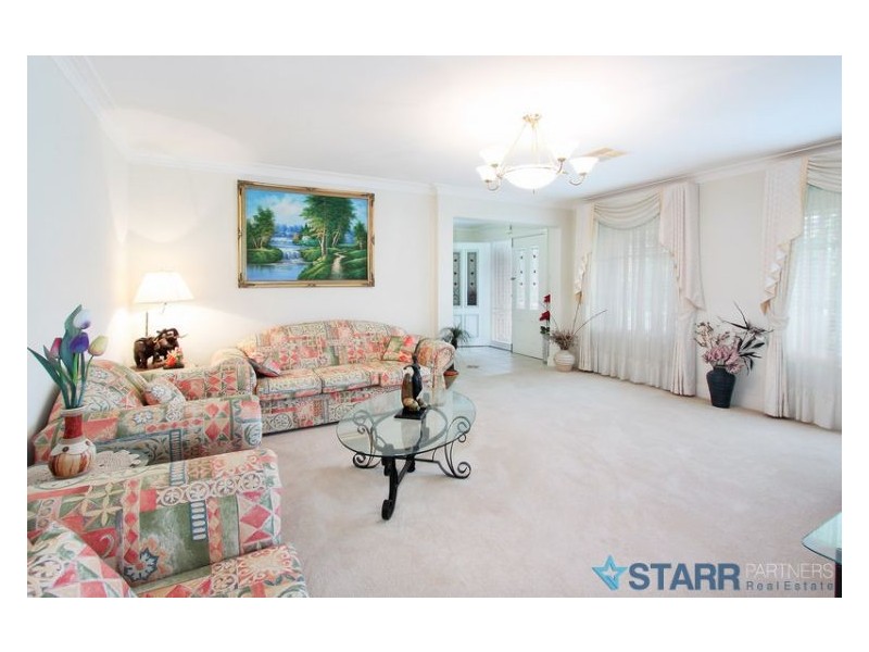 6 Pennybright Place, Kellyville NSW 2155