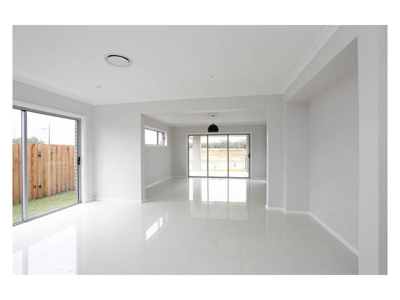 23 Coobowie Drive, The Ponds NSW 2769