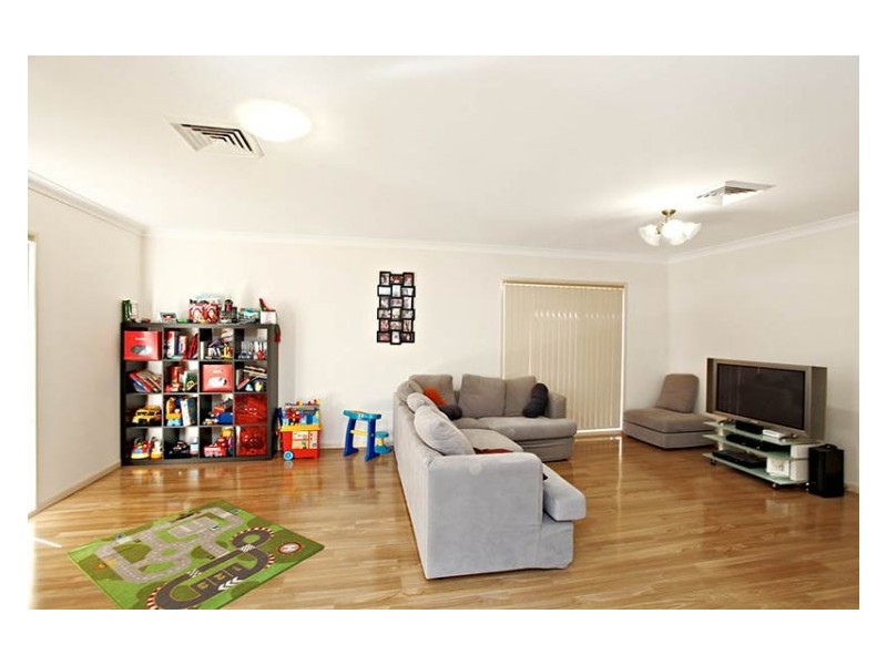 23. Minerva Crescent, Beaumont Hills NSW 2155