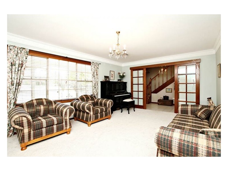 5  White Place, Castle Hill NSW 2154