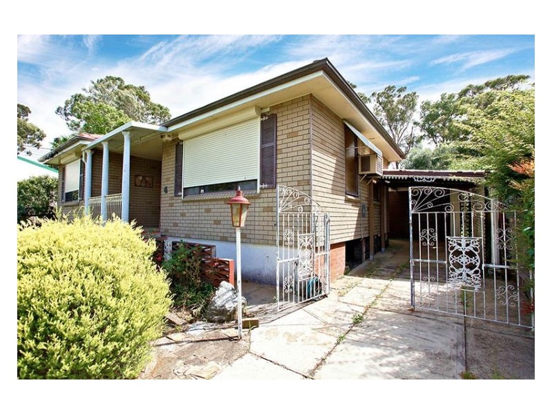 7 Charlton Road, Lalor Park NSW 2147