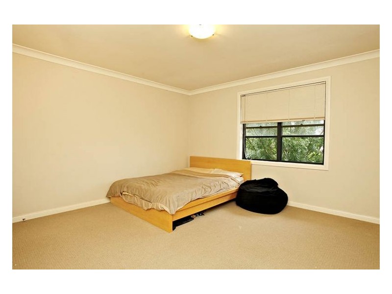 18 Chestnut Grove, Kellyville NSW 2155