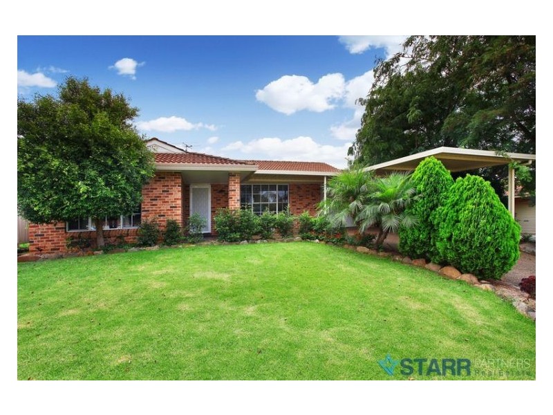 6 Errol Place, Quakers Hill NSW 2763