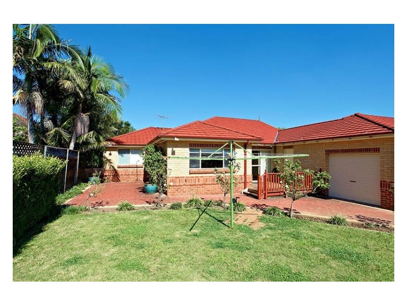 11 Strachan Court, Kellyville NSW 2155