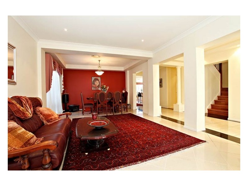 5 Emery Road, Beaumont Hills NSW 2155