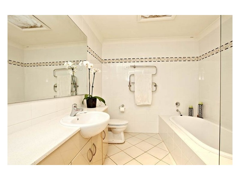 18. Chestnut Grove, Kellyville NSW 2155