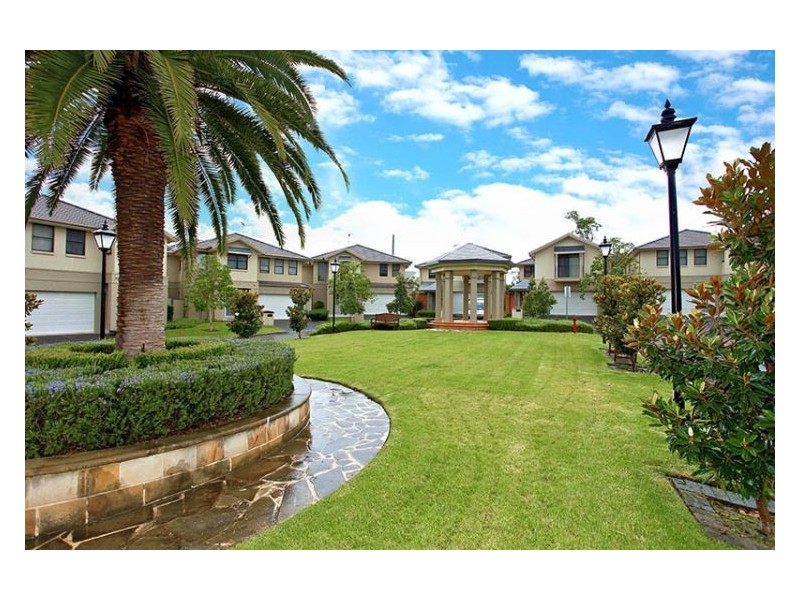 18. Chestnut Grove, Kellyville NSW 2155