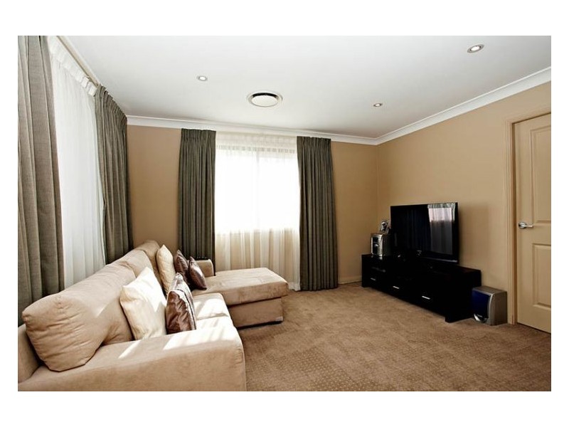 45 Folkestone Terrace, Stanhope Gardens NSW 2768