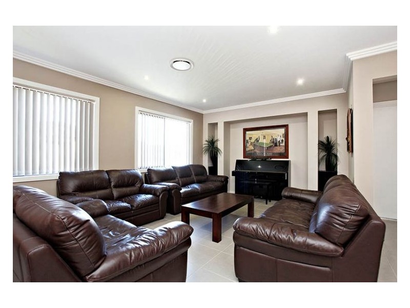 2 Kilby Street, Kellyville Ridge NSW 2155