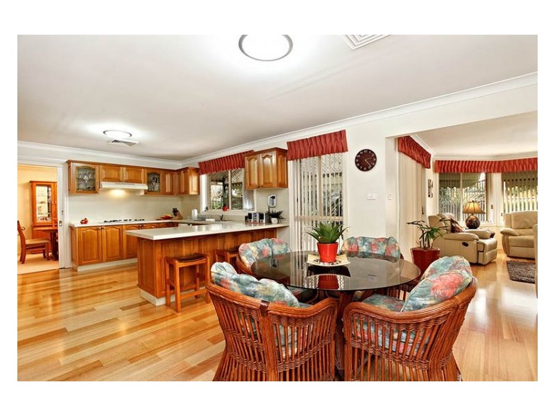 74 Beaumont Drive, Beaumont Hills NSW 2155