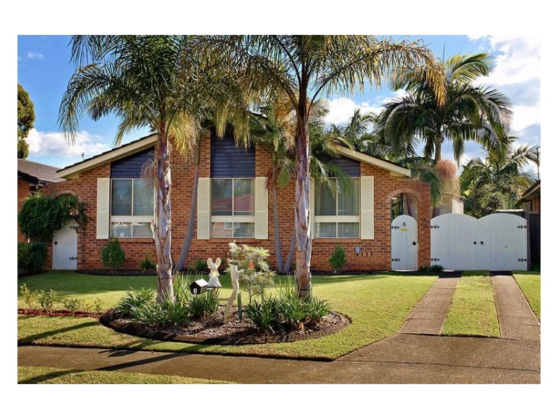 3 Canna Place, Quakers Hill NSW 2763