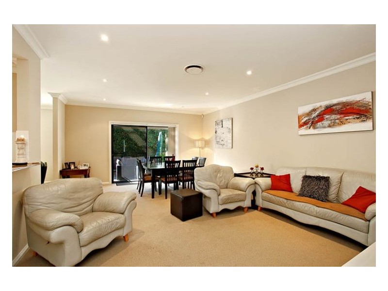 7 Chestnut Grove, Kellyville NSW 2155