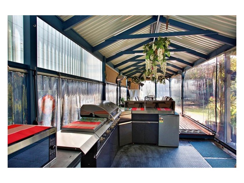 11 Tangerine Drive, Quakers Hill NSW 2763