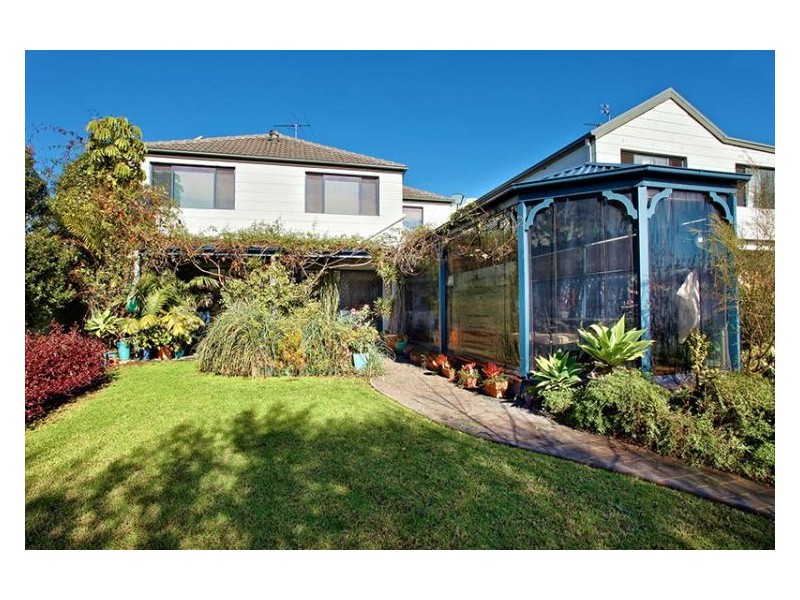 11 Tangerine Drive, Quakers Hill NSW 2763