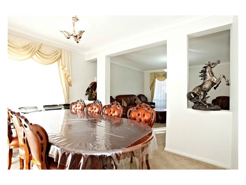 51 Kenford Circuit, Stanhope Gardens NSW 2768