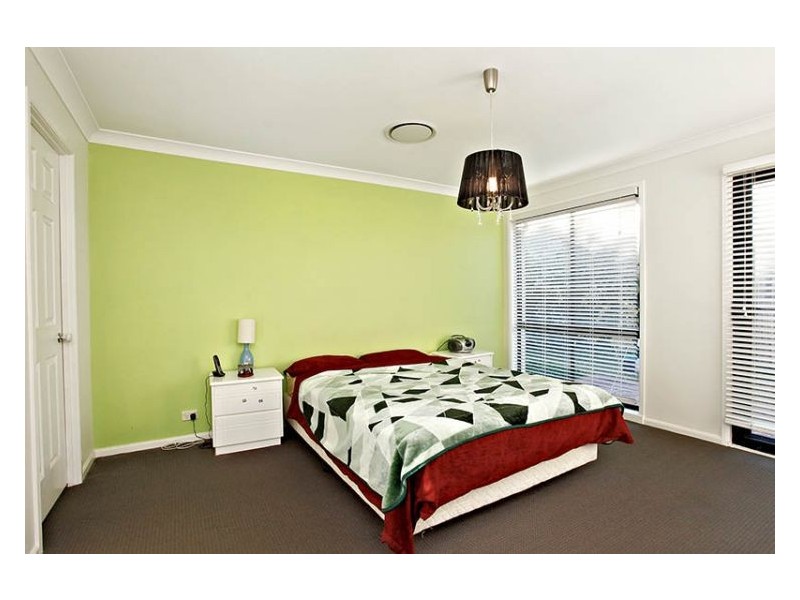 6 Kirton Street, Stanhope Gardens NSW 2768