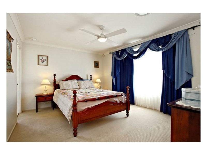 11 Alwyn Crescent, Glenwood NSW 2768