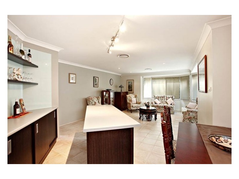 11 Alwyn Crescent, Glenwood NSW 2768