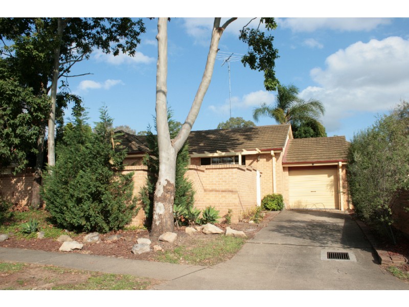 13/14 Stanbury Place, Quakers Hill NSW 2763