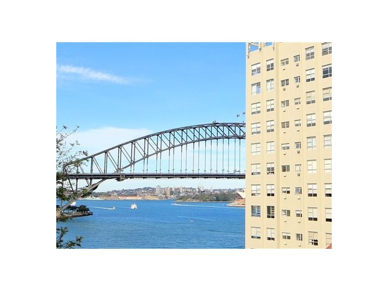 34/17 East Crescent Street, Mcmahons Point NSW 2060