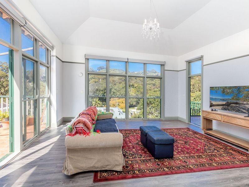 239 Raglan Street, Mosman NSW 2088