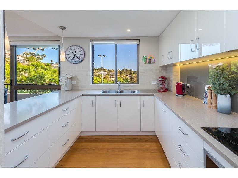 8/41-45 Lower Bent Street, Neutral Bay NSW 2089