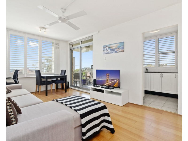 9/164 Spit Road, Mosman NSW 2088