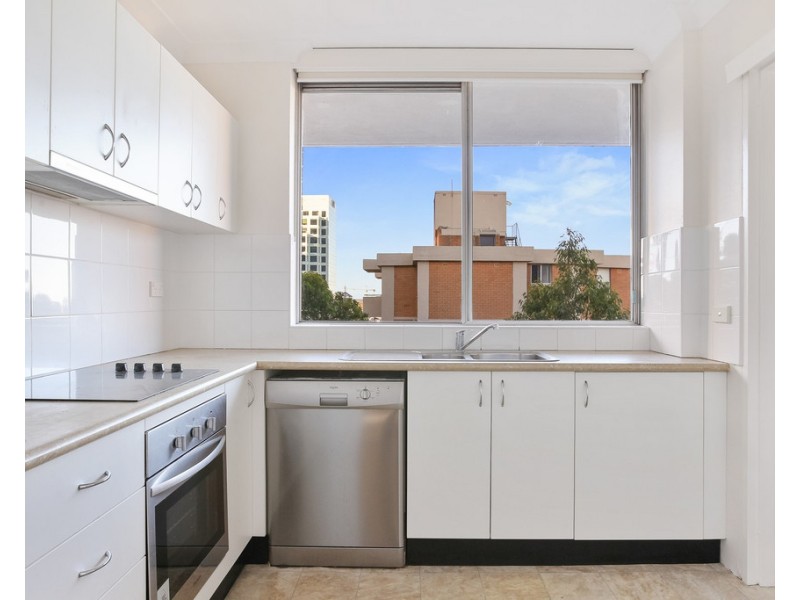 31/96 Albert Avenue, Chatswood NSW 2067