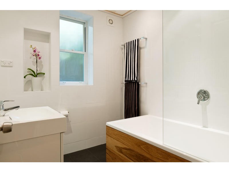 1/6 Elamang Avenue, Kirribilli NSW 2061