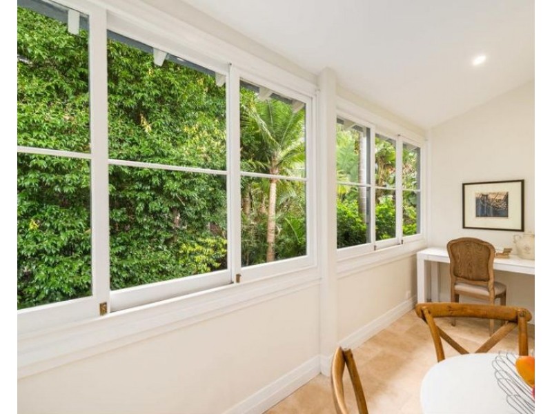 4/10 Holbrook Avenue, Kirribilli NSW 2061