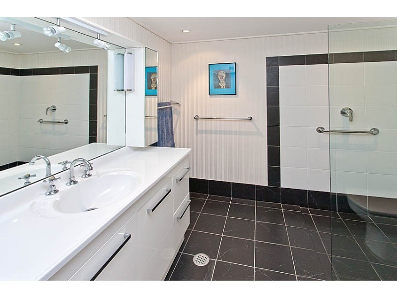 33/37-45 Barry Street, Neutral Bay NSW 2089