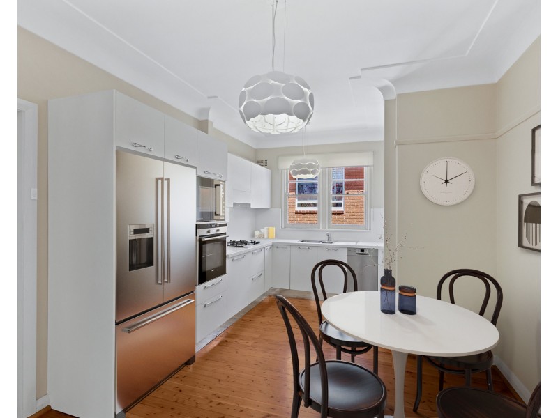 2/69 Lower Bent Street, Neutral Bay NSW 2089