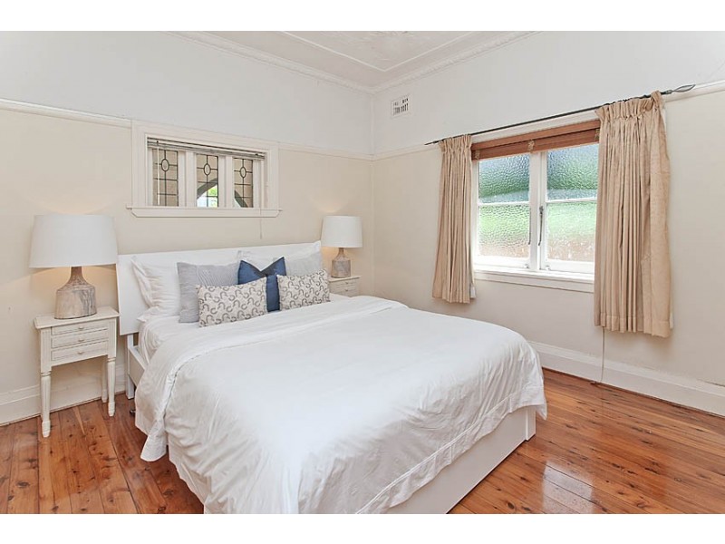 1/2 Wallaringa Avenue, Neutral Bay NSW 2089