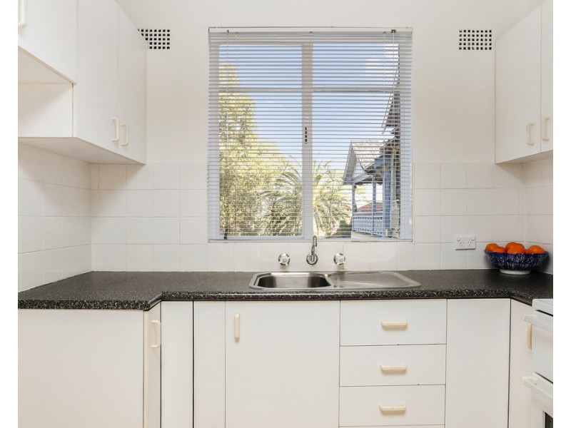 2/82 Avenue Road, Mosman NSW 2088