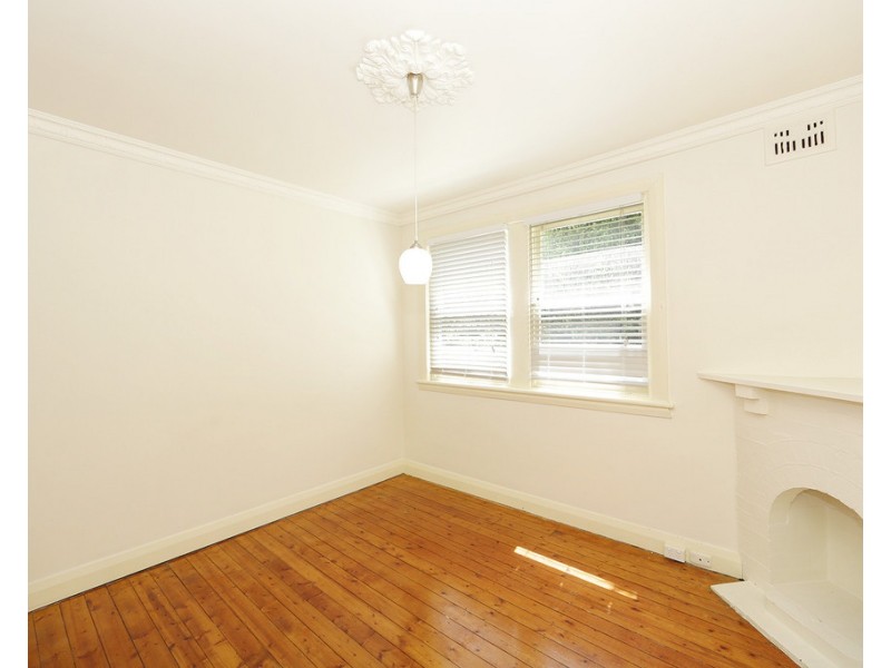 2/15 Badham Ave, Mosman NSW 2088