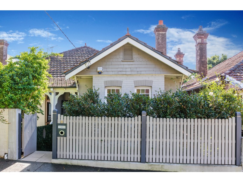 18 Hayberry Street, Crows Nest NSW 2065