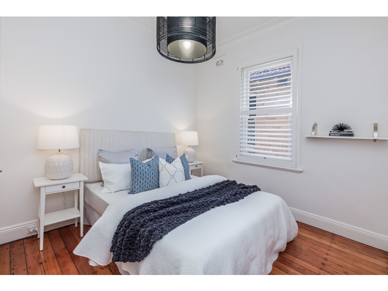 18 Hayberry Street, Crows Nest NSW 2065