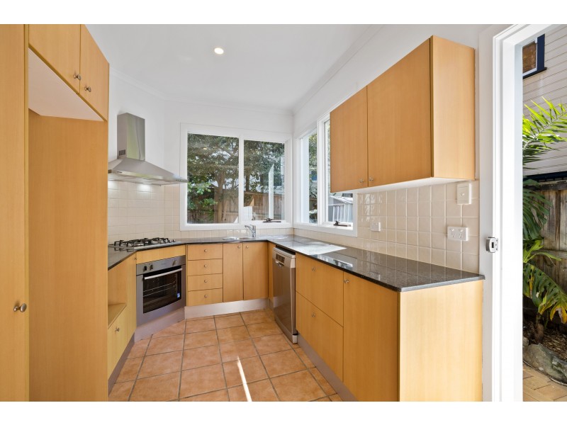 8 Hipwood Street, Kirribilli NSW 2061