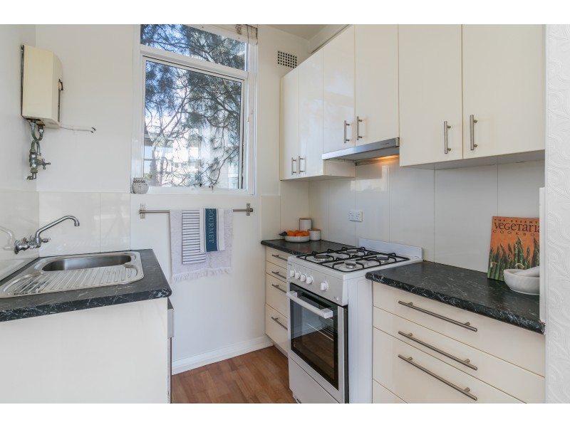 31/2 Parkes Street, Kirribilli NSW 2061