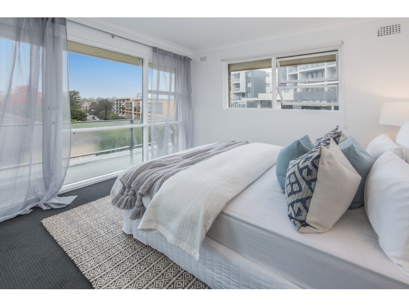 5/12 Mooramba Road, Dee Why NSW 2099