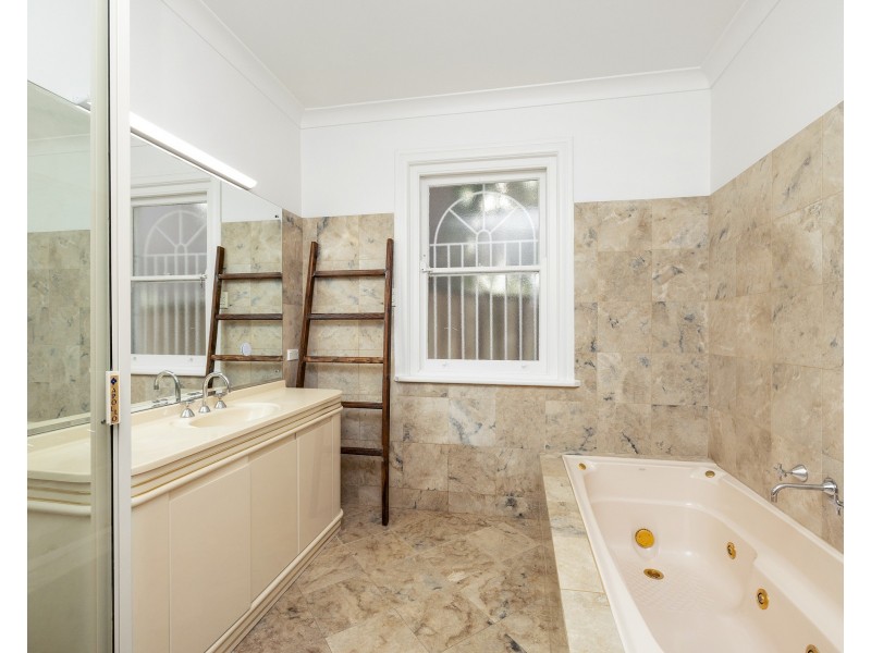 2/89 Muston Street, Mosman NSW 2088