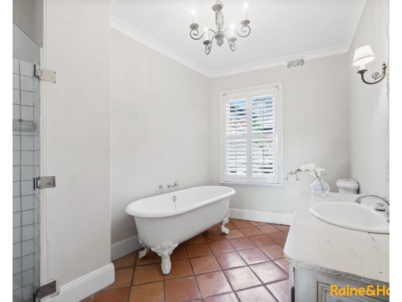 35 Willoughby Street, Kirribilli NSW 2061