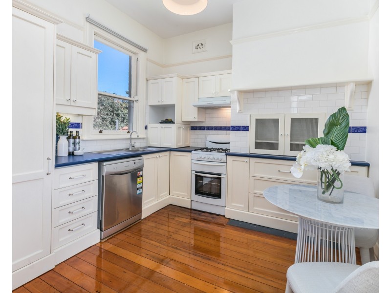 8/50 Carabella Street, Kirribilli NSW 2061