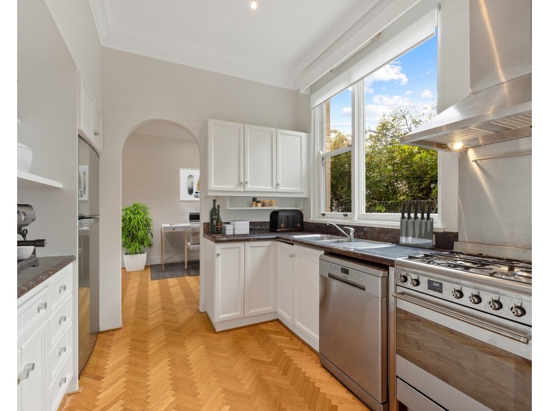 11 Weringa Avenue, Cammeray NSW 2062