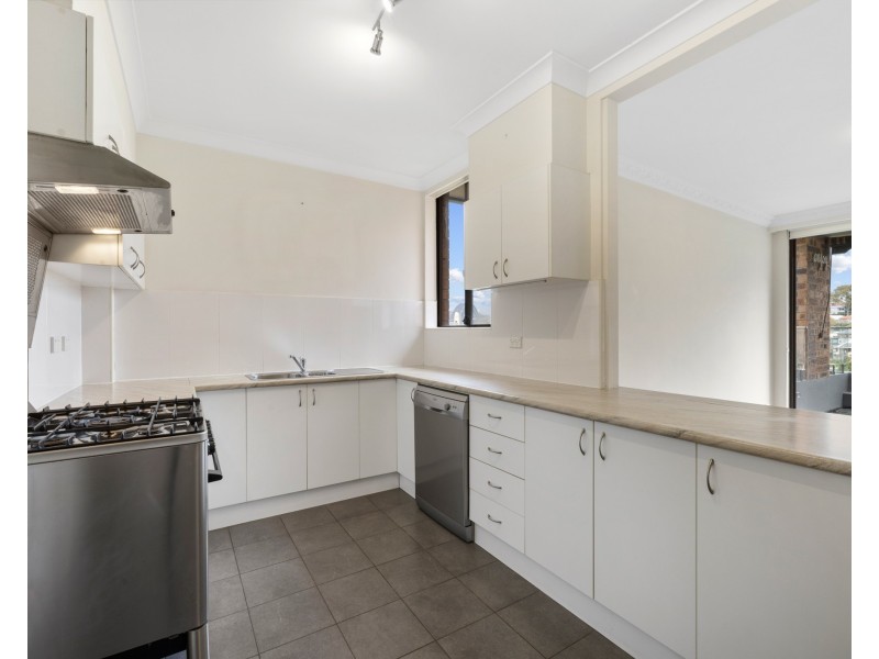 27/2 Spruson Street, Neutral Bay NSW 2089