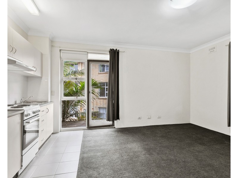 13 Grafton Crescent, Dee Why NSW 2099